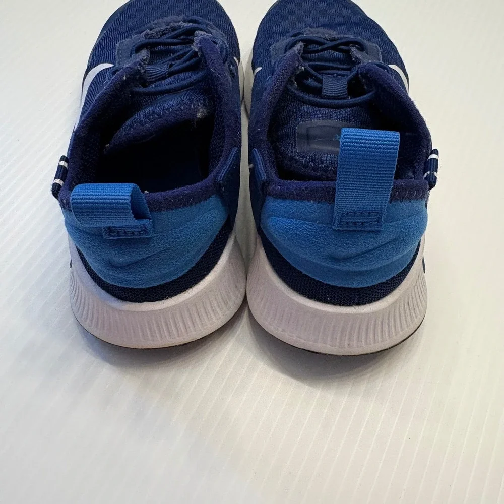 Nike Star Runner 2 Sneakers Kids 11.5C Blue DA3266-401 Running Shoes Athletic